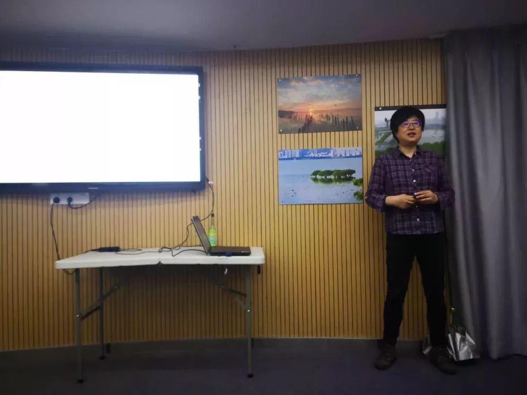 英语线下课好还是线上课好_如何区别学校保护和社会保护_
