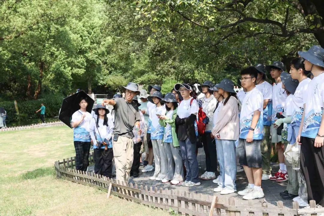 城市生物多样性保护的未来力量｜涓流行动2025青年环保公益精英营回顾__城市生物多样性保护的未来力量｜涓流行动2025青年环保公益精英营回顾