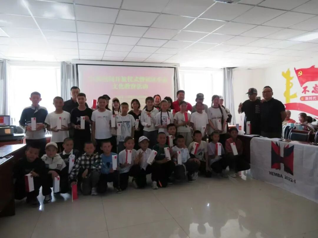 人生贵相如何必金与钱__运动员甘油