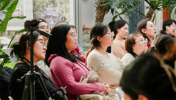 以社区微光聚气候合力  中国本土化气候行动路径发布__以社区微光聚气候合力  中国本土化气候行动路径发布