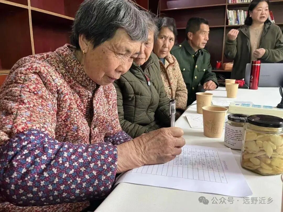 下呼吸道感染性疾病_顶梁柱母亲活动_