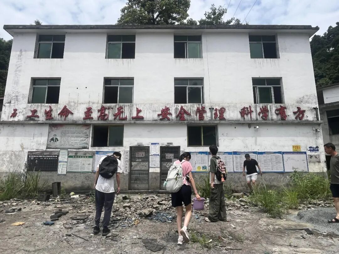 下呼吸道感染性疾病__顶梁柱母亲活动